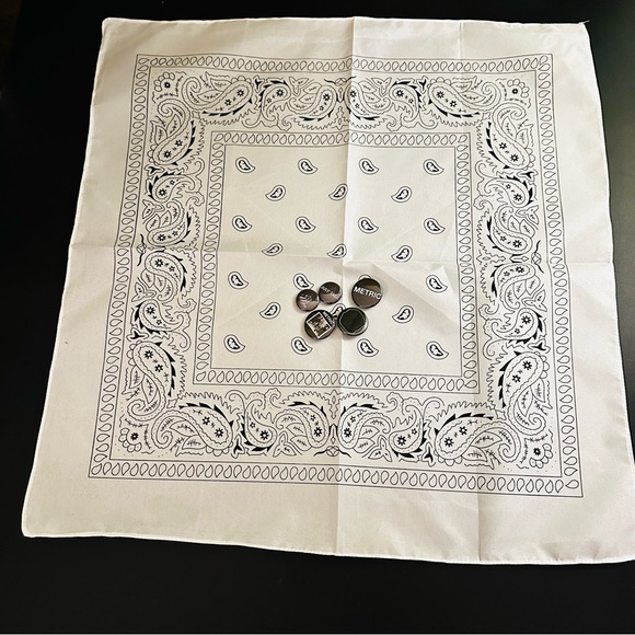 ⭐️ Metric and July Talk from 2019 Tour and Black and White Bandana ALL New - Picture 6 of 6